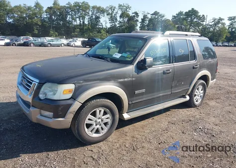 2006 Ford Explorer Eddie Bauer из США, поврежденный, VIN 1FMEU64E46UB67980